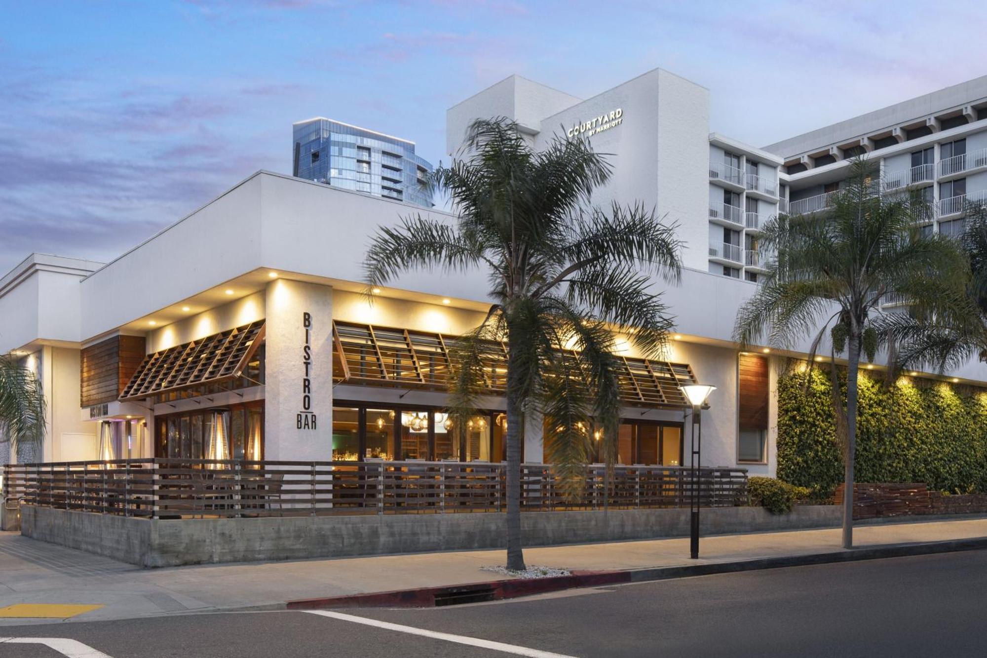 Courtyard By Marriott Long Beach Downtown Buitenkant foto
