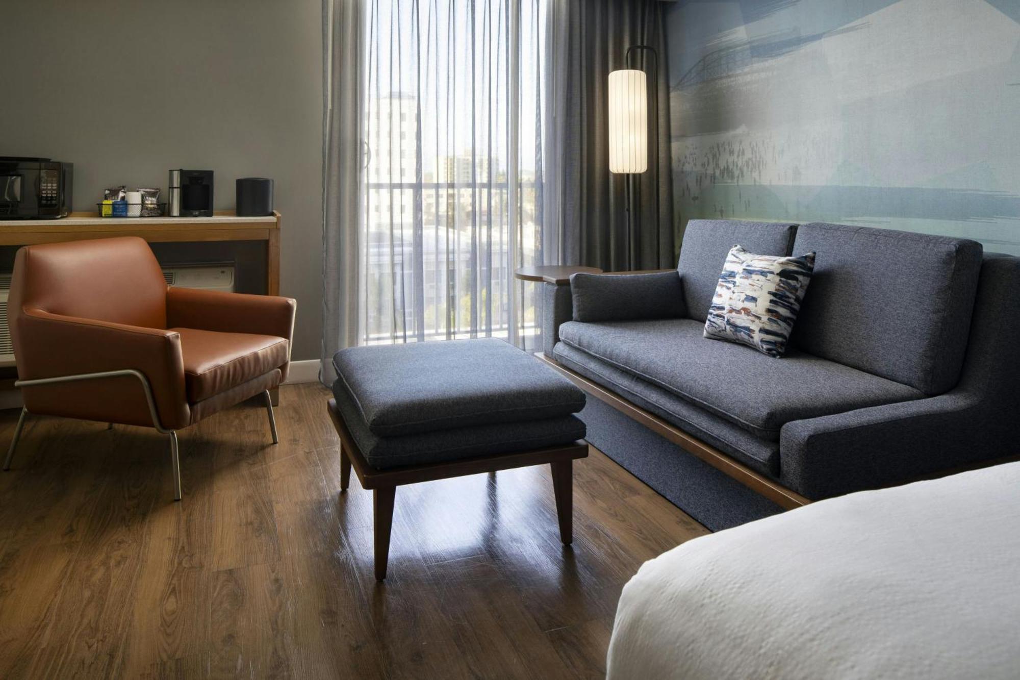 Courtyard By Marriott Long Beach Downtown Buitenkant foto